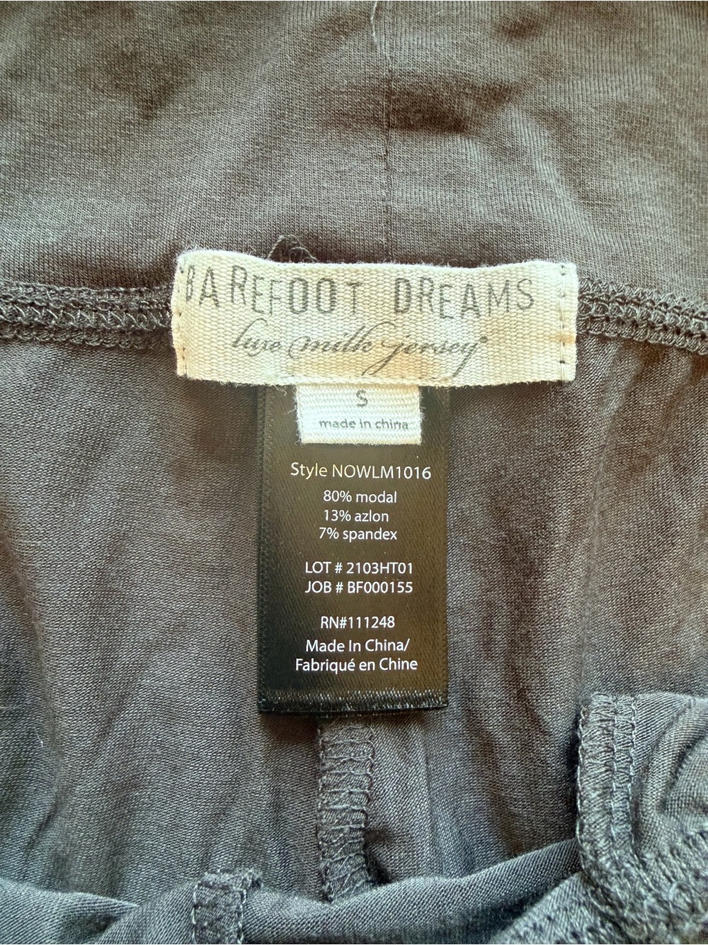 Barefoot Dreams Luxe Milk Jersey Namaste Joggers with pockets, grey, Size Small - Picture 2 of 13